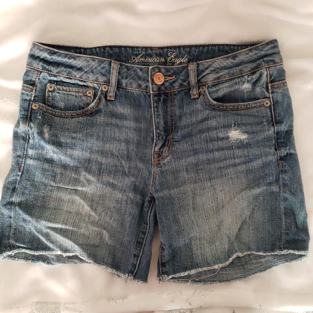 American Eagle Jean Shorts - Picture 1 of 2